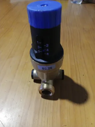 Válvula reguladora de presión 1/2