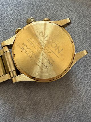 Nixon 51-30 Chrono Dorado