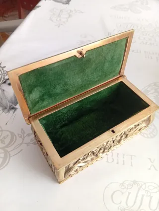 Joyero Artesanal Dorado