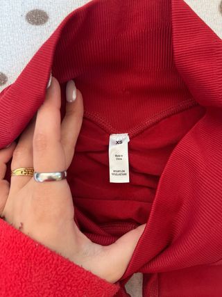 Mallas cortas efecto push up rojas