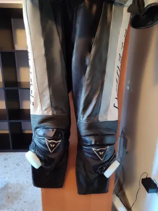Mono Dainese 2 piezas Talla 48