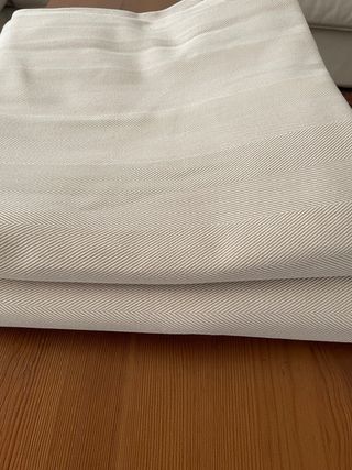 Cortinas semiopacas Ikea Tibast Beige