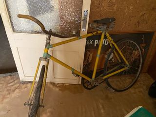 Bicicleta Clásica Amarilla