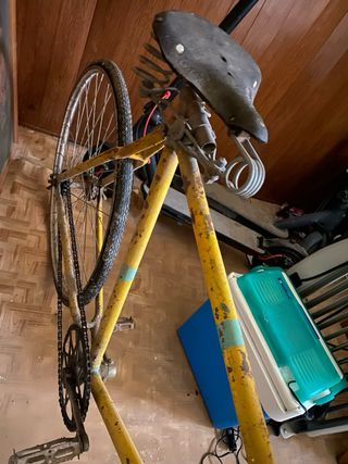 Bicicleta Clásica Amarilla