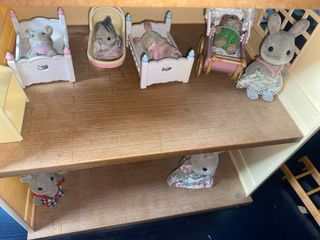 Casa Sylvanian Families 3 plantas + accesorios