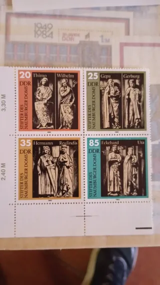 Bloque de sellos DDR nuevo