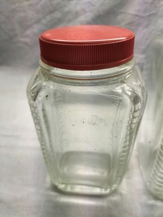 Lote 2 Frascos Vidro Vintage