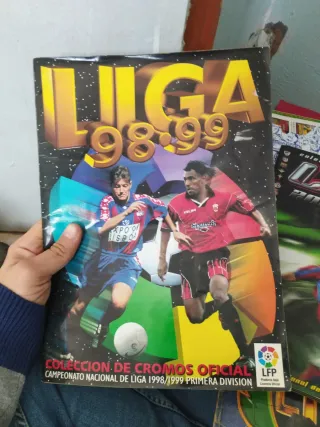 Álbumes de cromos de fútbol LIGA