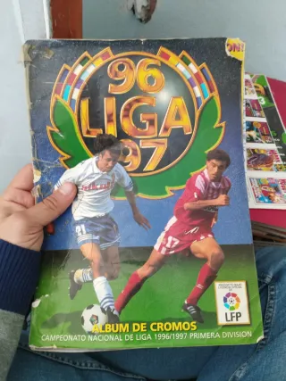 Álbumes de cromos de fútbol LIGA