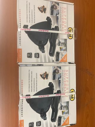 Soporte universal para pantallas de coche