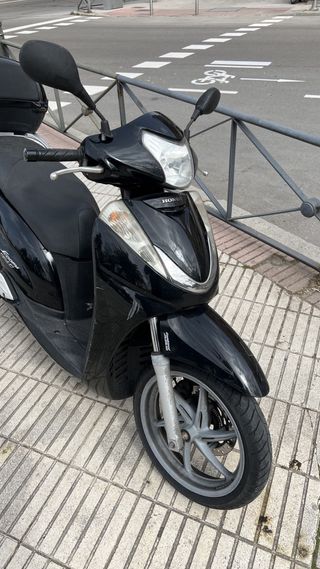 Honda SH 300i ABS Negra