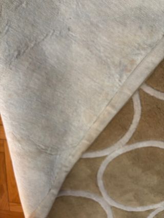 Tappeto di lana beige con cerchi