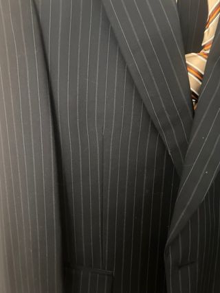 Traje Pierre Cardin Negro con Corbata