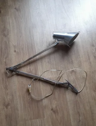 Lámpara de escritorio Flos Kelvin