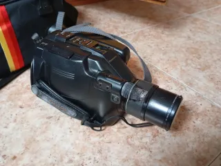 Videocámara Panasonic Negra