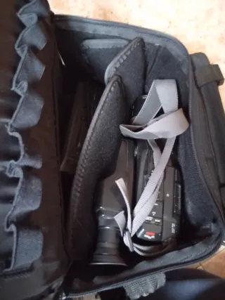 Videocámara Panasonic Negra