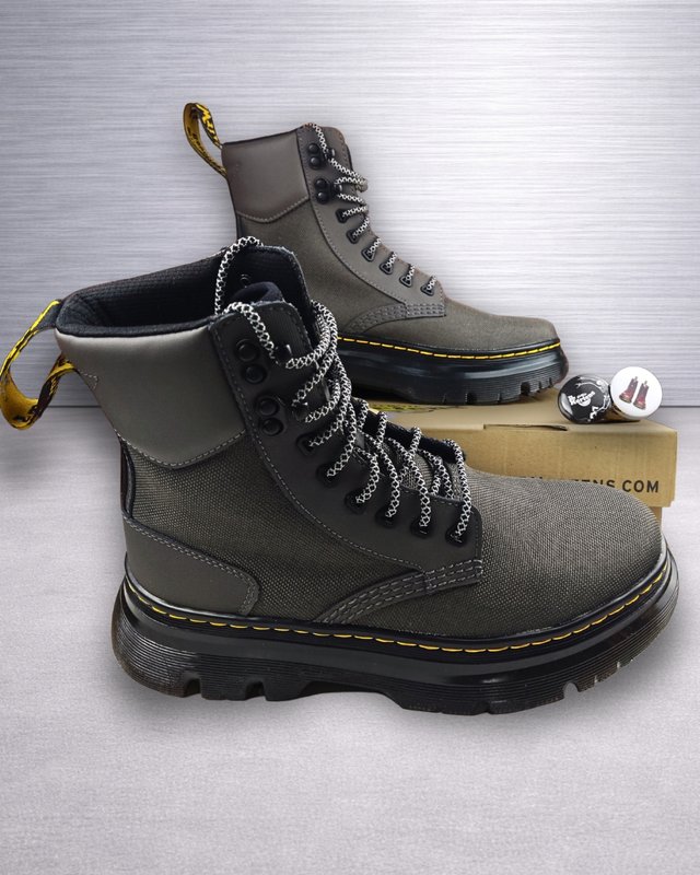 Dr. Martens Tarik Gunmetal Grises T39 Mujer Nuevas