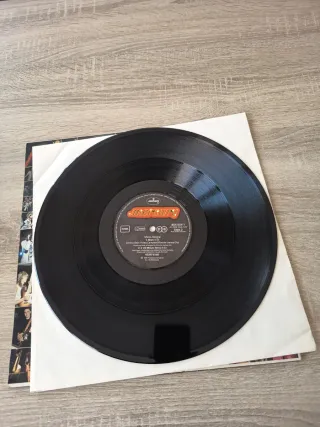 Maxi Single Stars Hear 'n' Aid 884 004-10