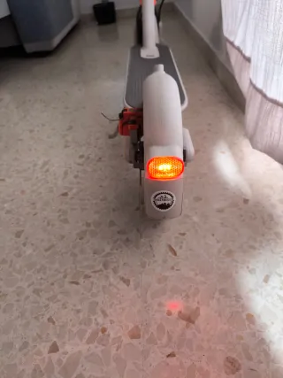 Patinete Eléctrico Xiaomi Mi Scooter 3