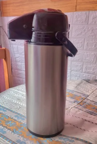 Termo de acero inoxidable