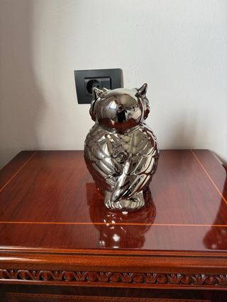 Figura decorativa de  un Buho de Cerámica