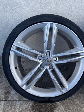 Llantas Audi A4 S4 con ruedas 245/35R19 93Y