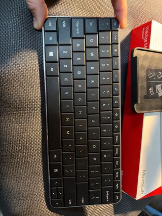 Teclado Microsoft Wedge Mobile Bluetooth