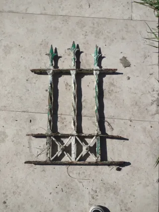 Reja de forja para ventana