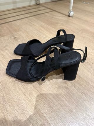 Sandalias ASOS tacón negras talla 43