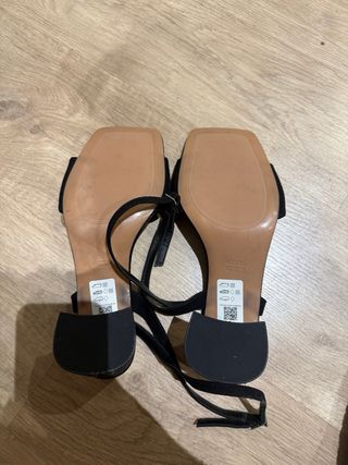 Sandalias ASOS tacón negras talla 43