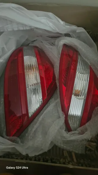 Faróis Mercedes SLK R171 (2004-2011)