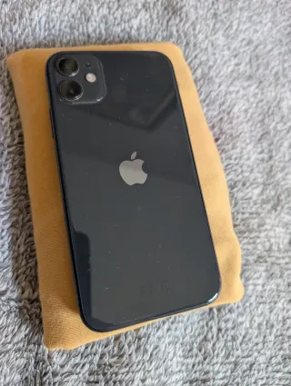 iPhone 11 Nero 64GB