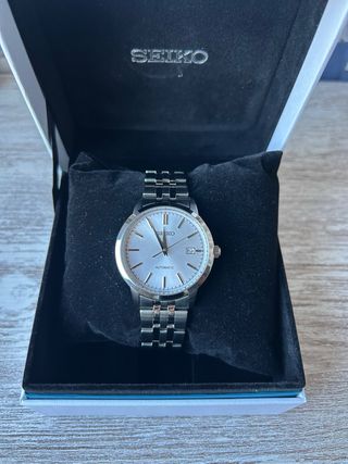 Reloj Seiko Automático 4R35-05J0