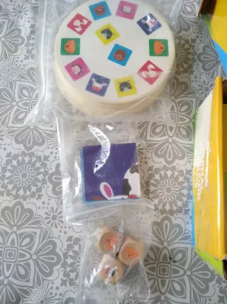 Juego de apilar animales DILPEAK 3+