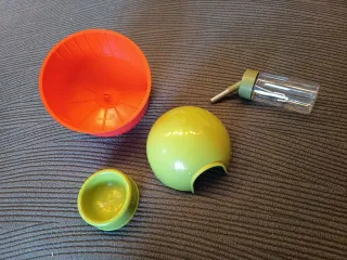 Jaula para hámster blanca con accesorios