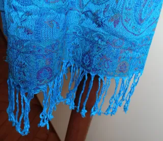 Foulard donna turchese con fantasia
