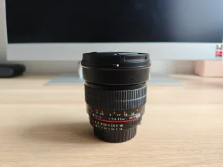Samyang 85mm F1.4