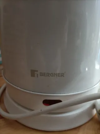 Hervidor Bergner Blanco