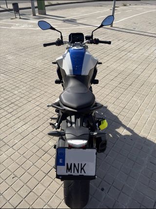 BMW F900R 2024 Naked Azul/Blanco