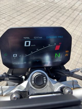 BMW F900R 2024 Naked Azul/Blanco