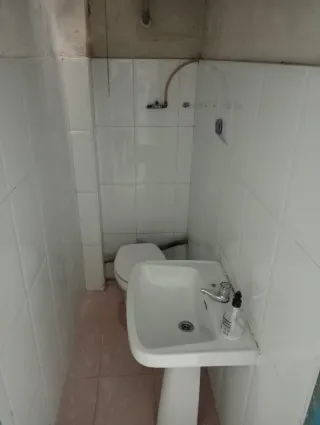 Traspaso local comercial en mercado puente Valleca