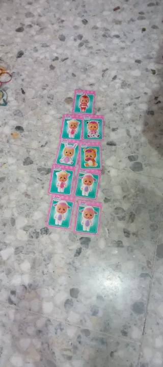 9 Cartas Coleccionables Bebés Llorones