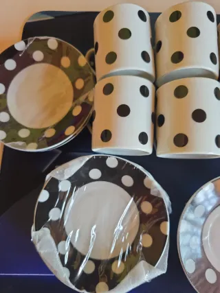 Juego de café moderno lunares