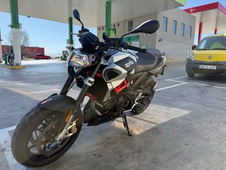 Aprilia Shiver 900 Naked