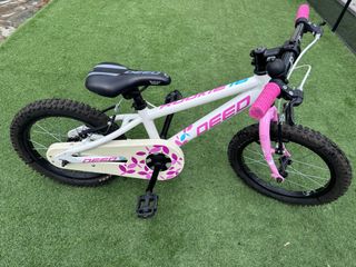 Bicicleta infantil blanca y rosa Deed Rookie 16”