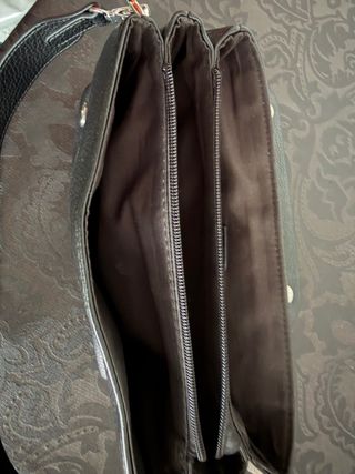 Bolso Parfois negro piel textura