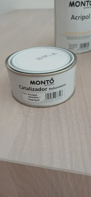 Pintura y esmaltes Montó (varios)