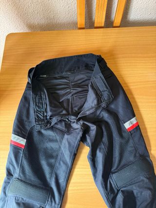 Conjunto Revit Tornado 3 H2O 4 Estaciones