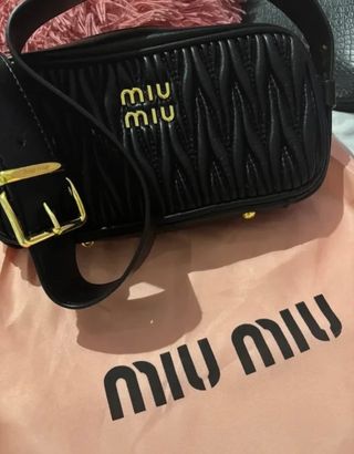 Bolso Miu Miu negro mujer