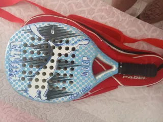 Pala de pádel Puma